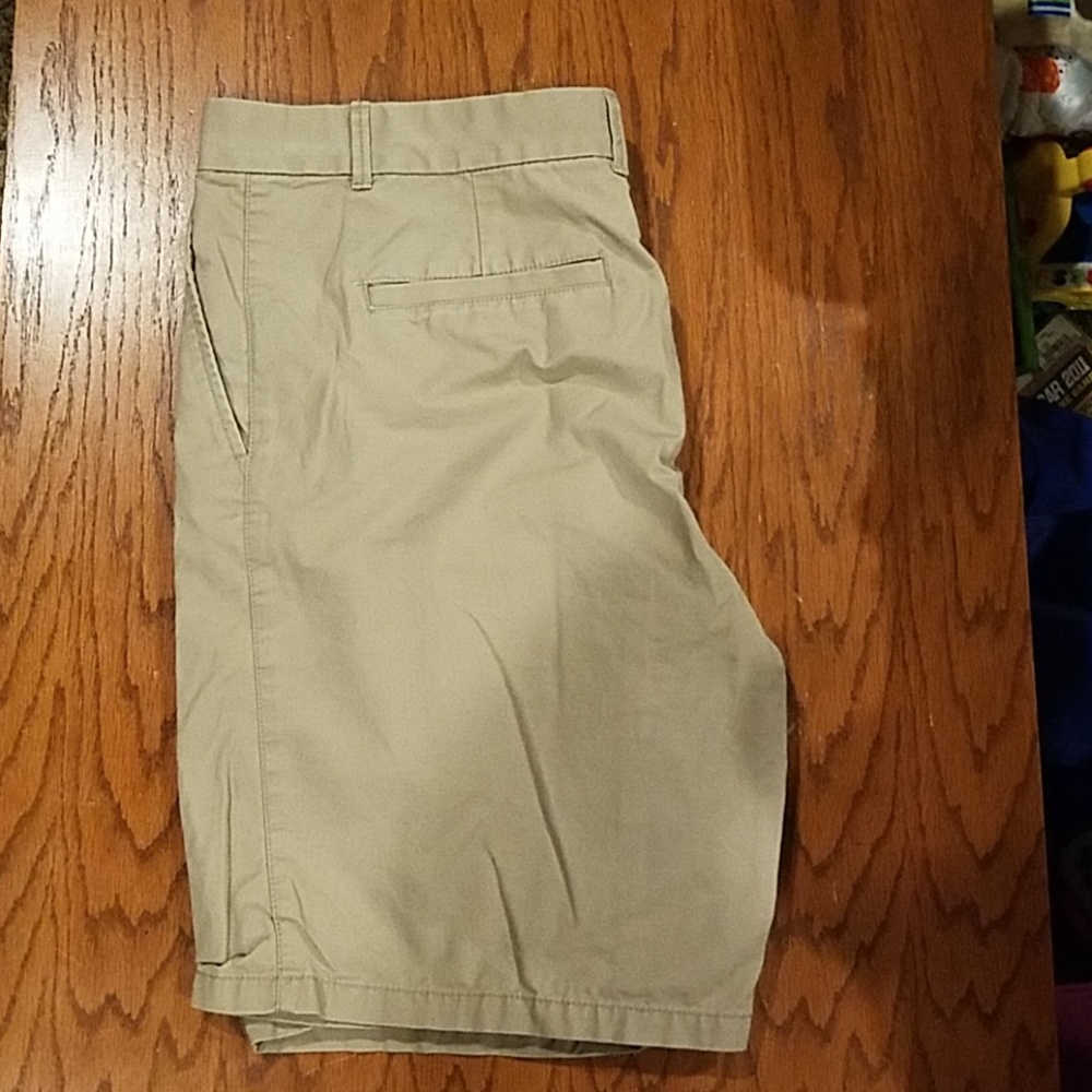 Khakis by Gap Shorts